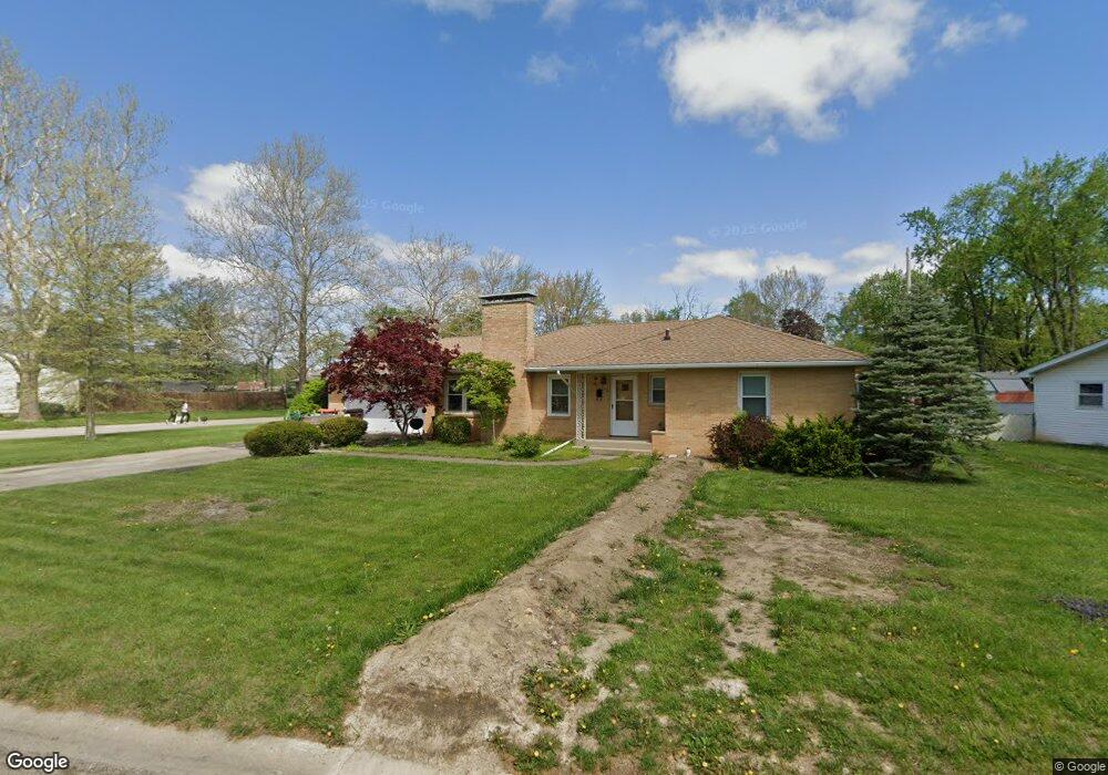 120 Regent St, Lincoln, IL 62656 - photo 1