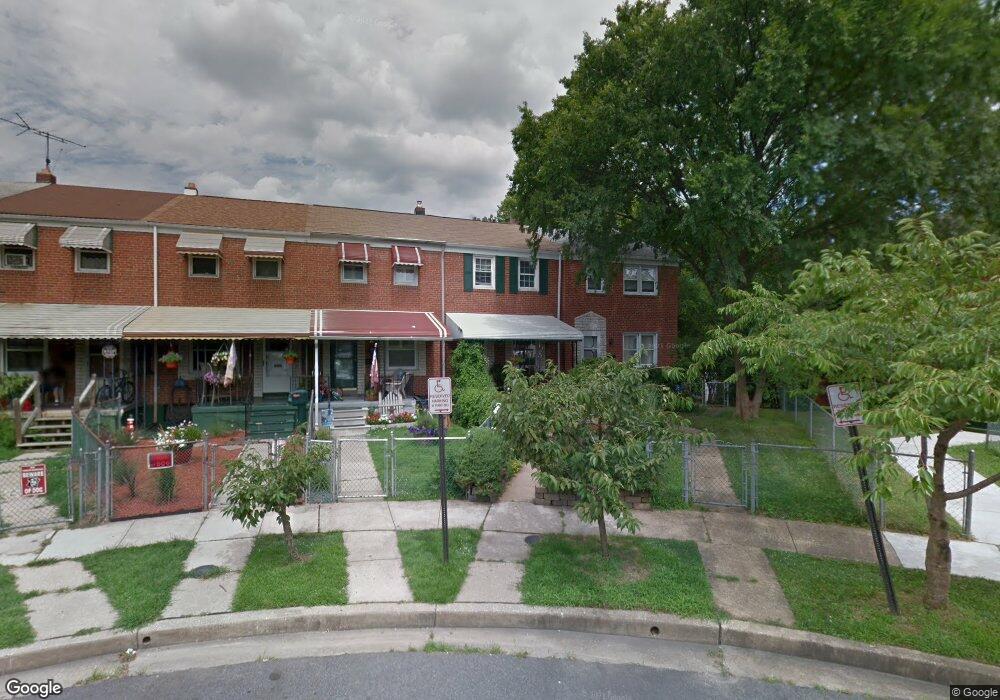 2240 Hawthorne Rd, Middle River, MD 21220 - photo 1