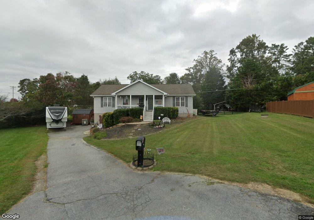 34 Cathy Ct, Hendersonville, NC 28792 - photo 1