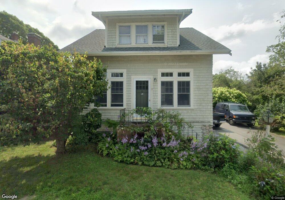 19 Cottage St, South Dartmouth, MA 02748 - photo 1