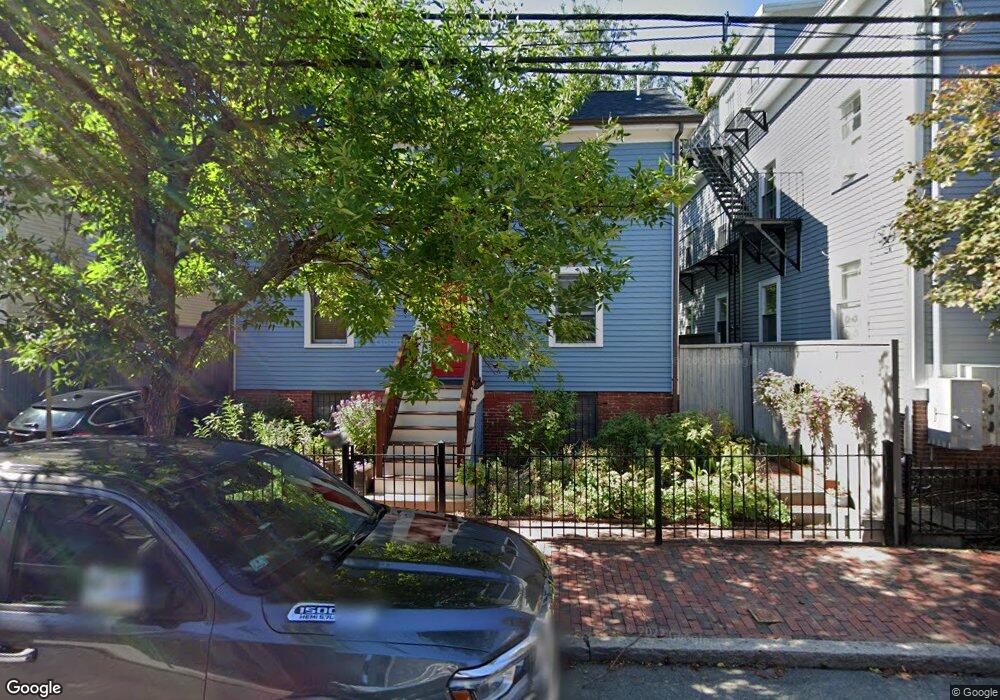 119 Pleasant St unit B, Cambridge, MA 02139 - photo 1