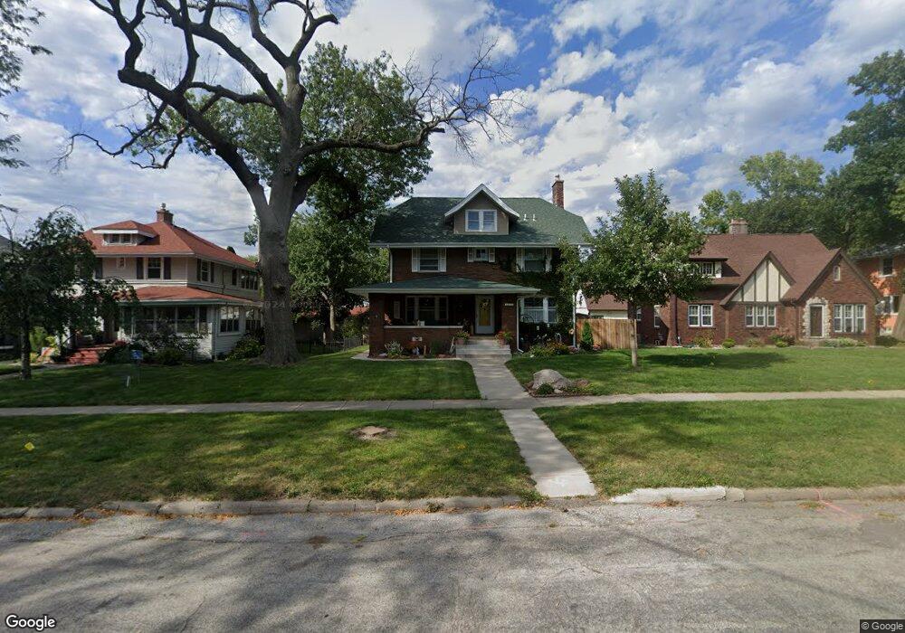 1920 5th Ave SE, Cedar Rapids, IA 52403 - photo 1