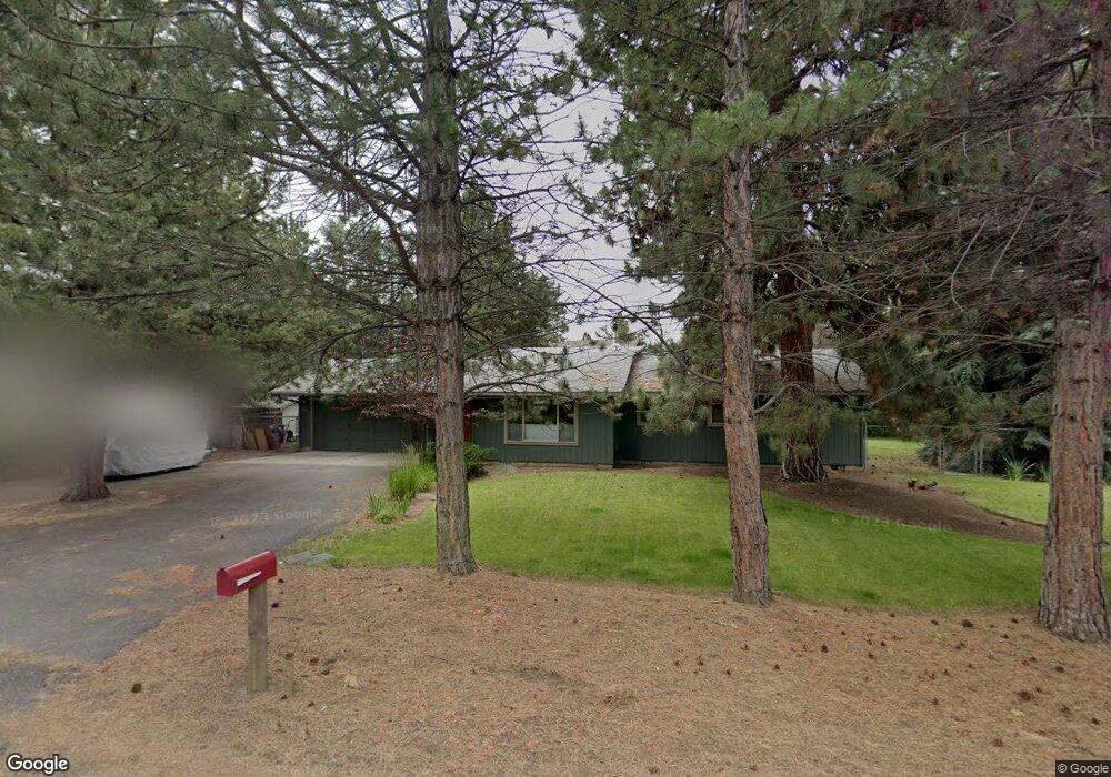 20421 Rae Rd, Bend, OR 97702 - photo 1