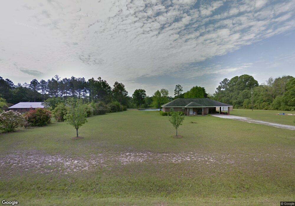 506 E 4th Ave, Stillmore, GA 30464 - photo 1