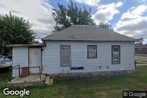 104 S Park St NE, Wagner, SD 57380