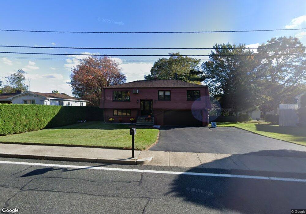 98 Smith Ave, Greenville, RI 02828 - photo 1