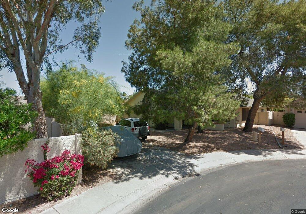 2120 S Las Palmas Cir, Mesa, AZ 85202 - photo 1