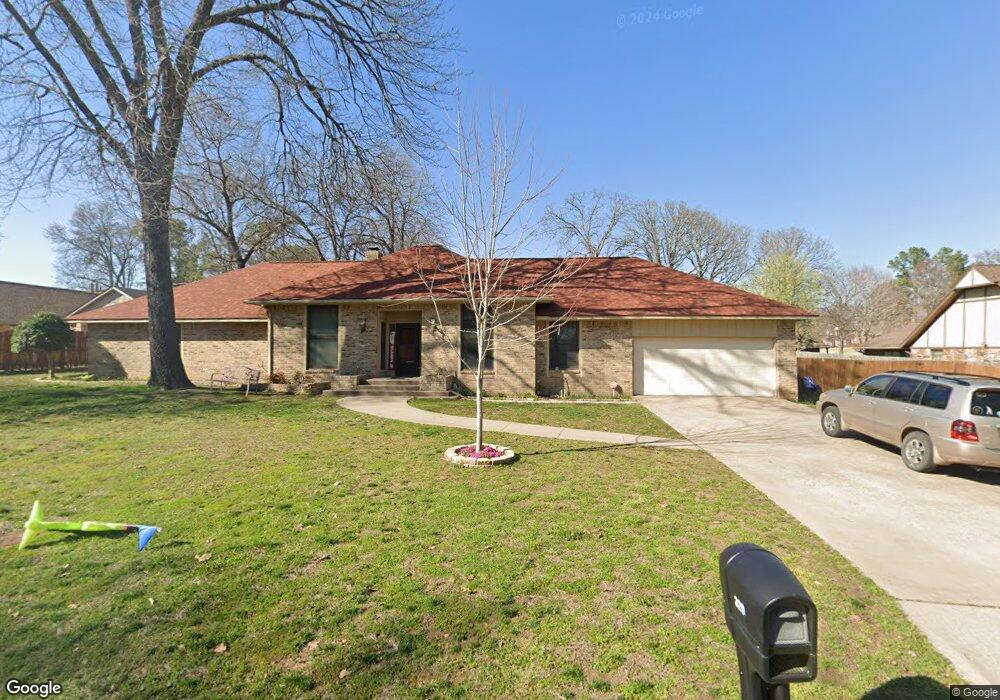 329 Hickory Dr, Tahlequah, OK 74464 - photo 1