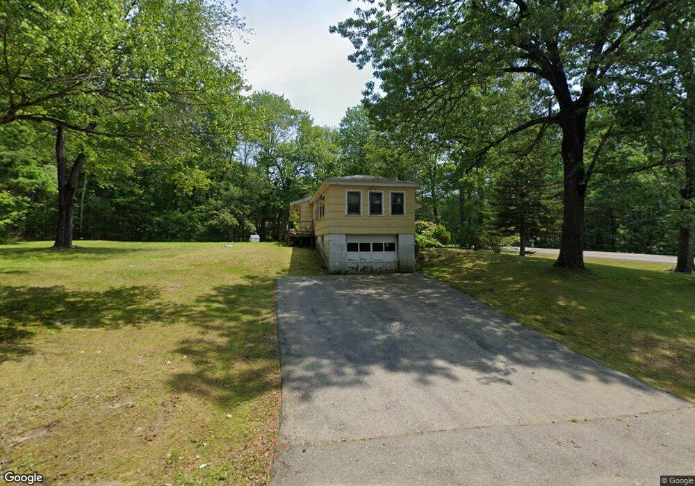 2 Spruce St, Pelham, NH 03076 - photo 1