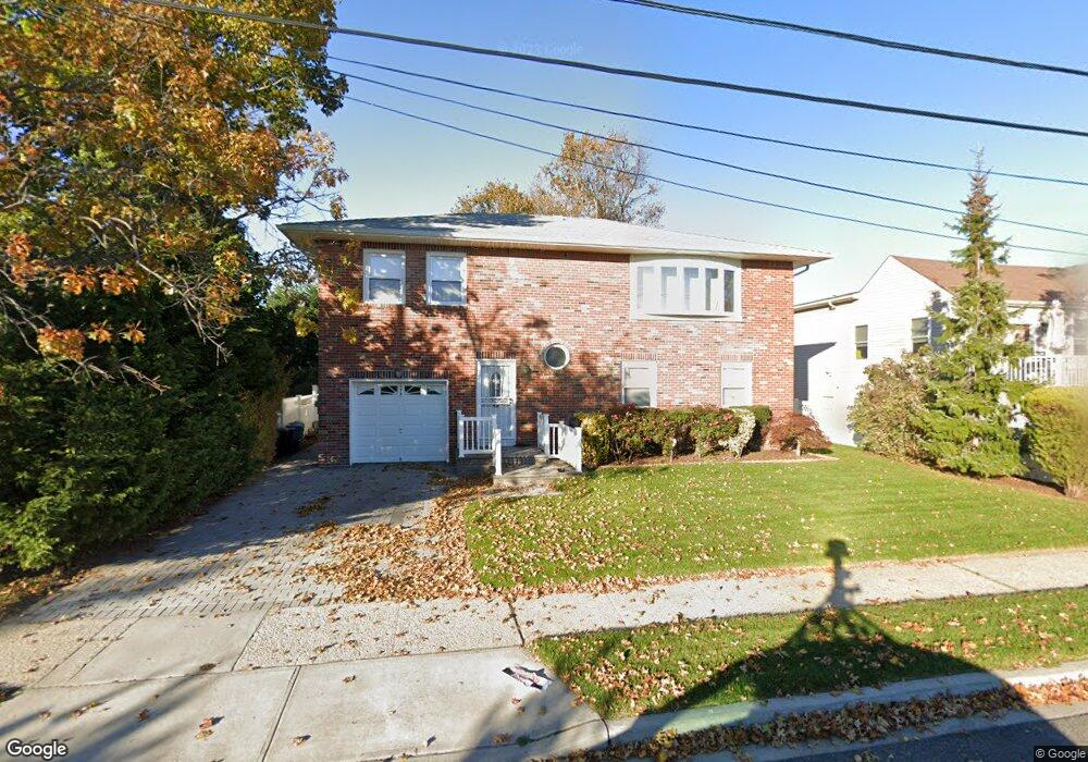 175 Vanderbilt Ave, Island Park, NY 11558 - photo 1