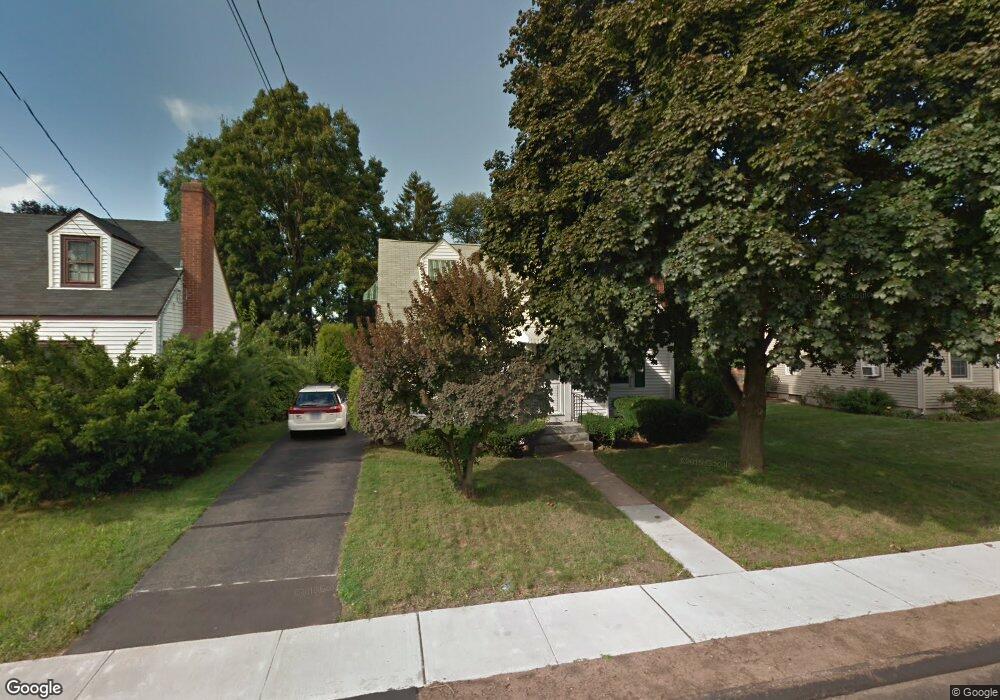 245 High St W, Manchester, CT 06040 - photo 1