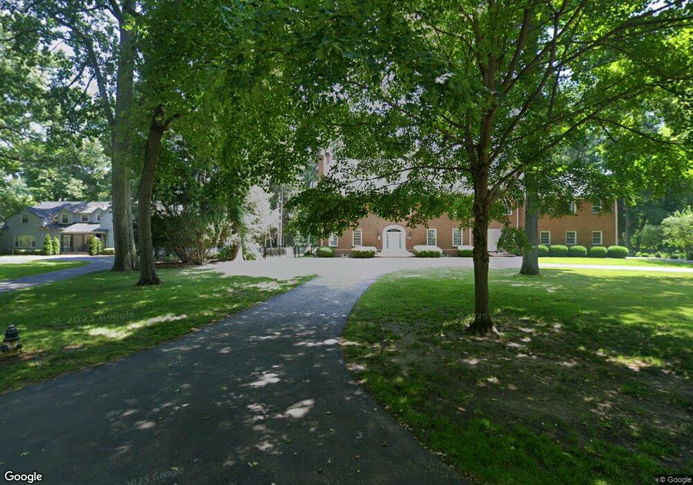 4520 Brookside Rd, Ottawa Hills, OH 43615 - photo 1