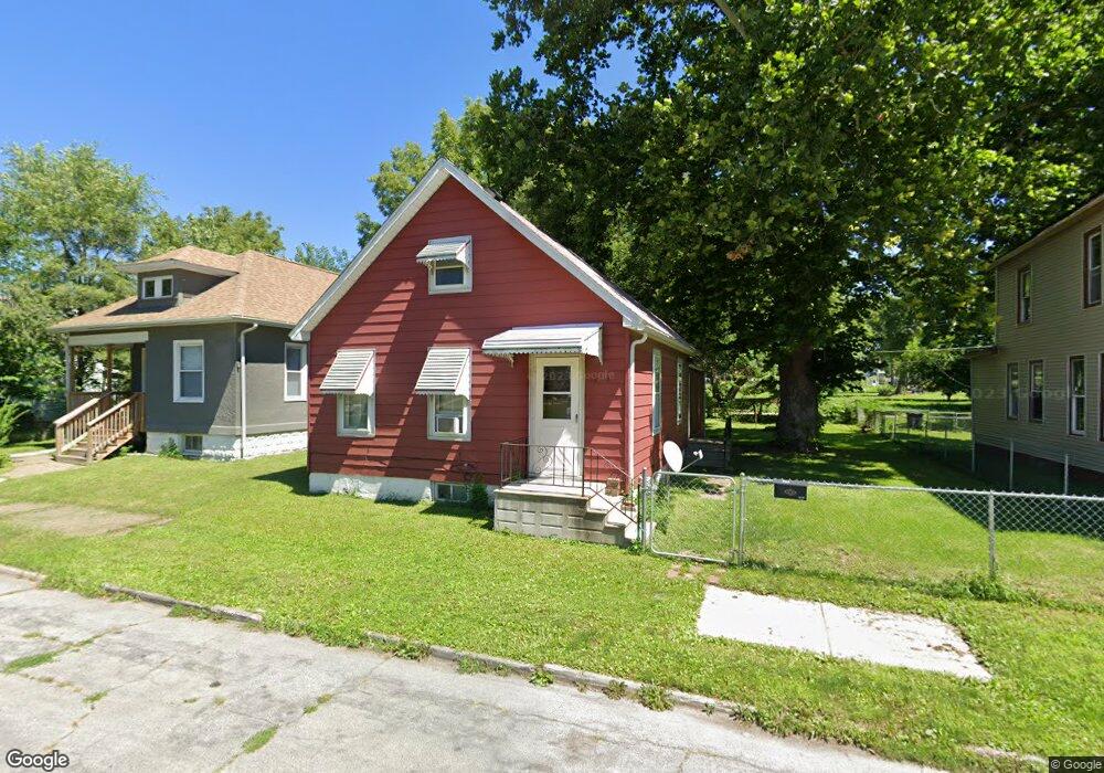 717 13th St, Rock Island, IL 61201 - photo 1