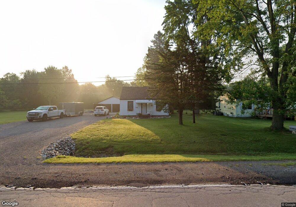 5050 N Vassar Rd, Flint, MI 48506 - photo 1