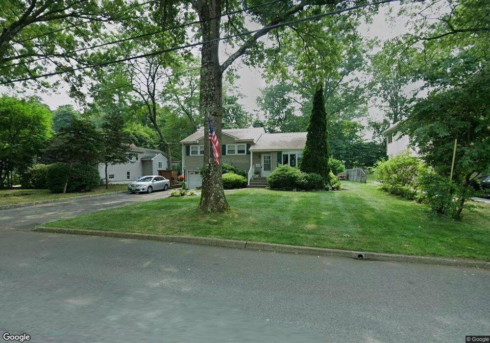 120 Morningside Rd, Paramus, NJ 07652 - photo 1
