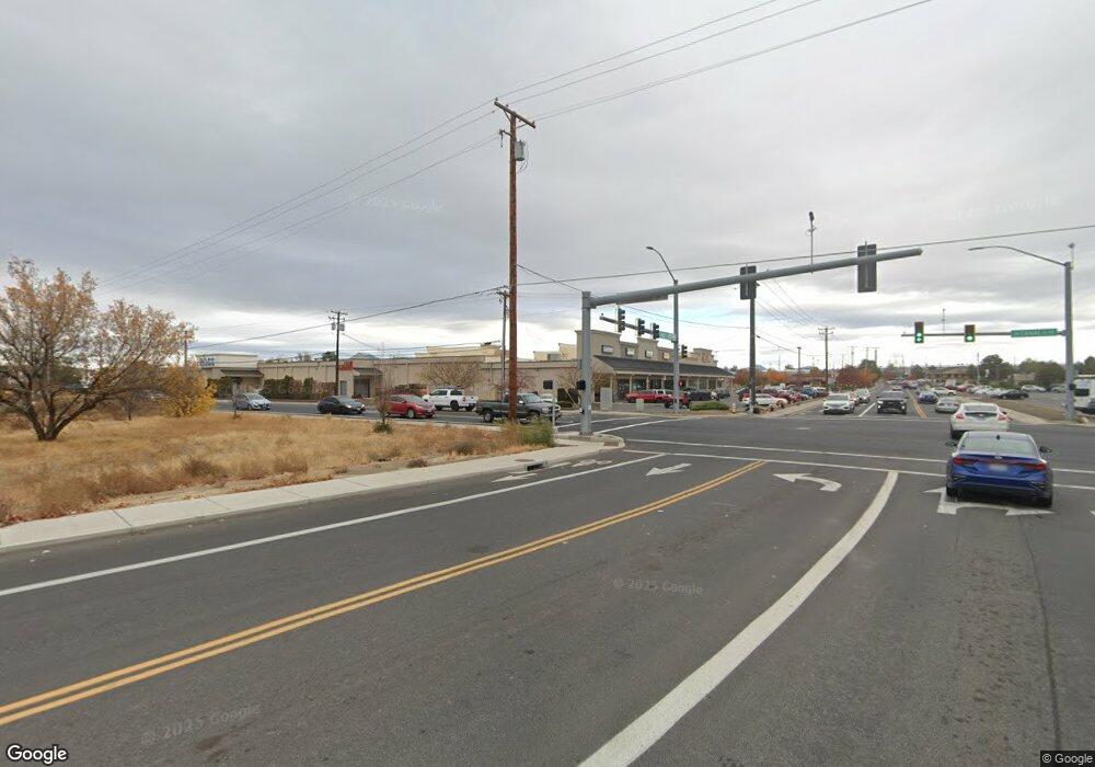 2433 SW Canal Blvd unit 2, Redmond, OR 97756 - photo 1