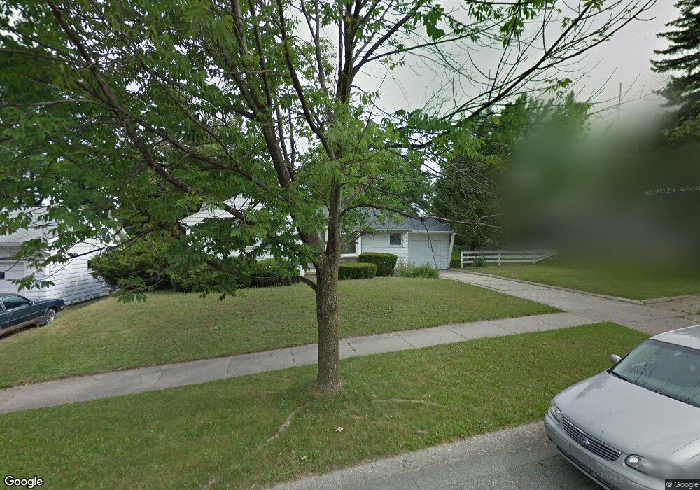 301 Buckingham Ave, Flint, MI 48507 - photo 1