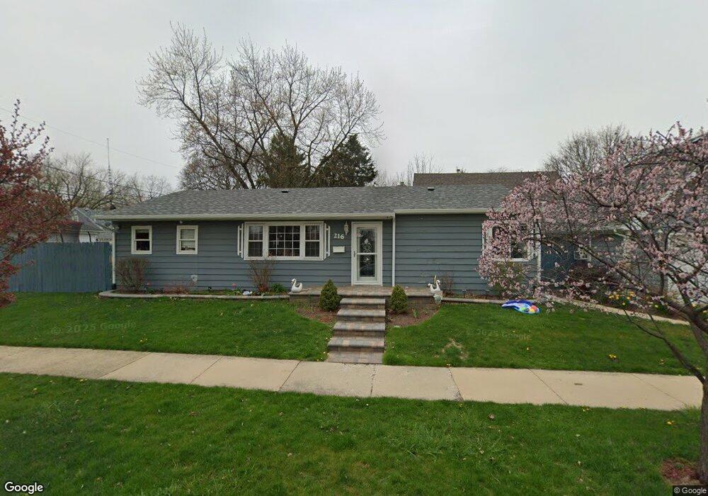 216 N Lancaster Ave, Aurora, IL 60506 - photo 1