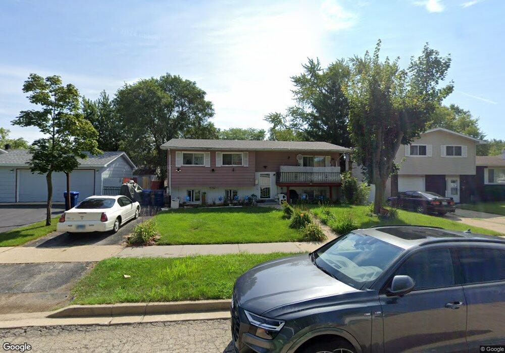 2425 Metropolitan Ave, Waukegan, IL 60087 - photo 1