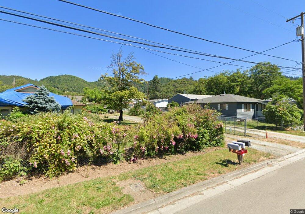 376 Weaver Ave, Myrtle Creek, OR 97457 - photo 1