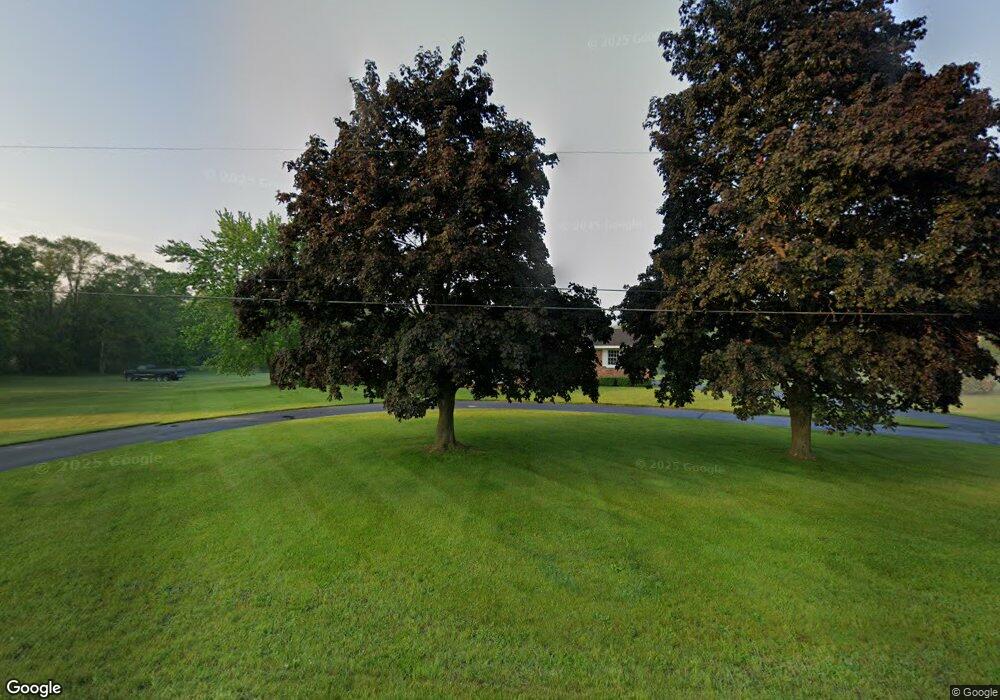 4292 E Carpenter Rd, Flint, MI 48506 - photo 1