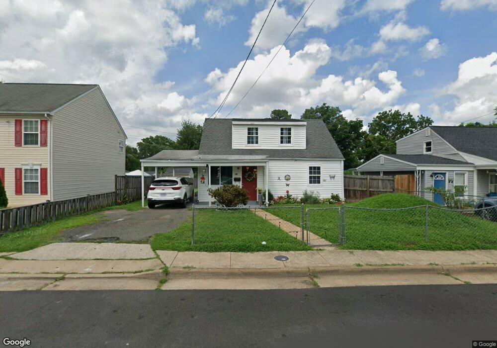 140 Martin Dr, Manassas Park, VA 20111 - photo 1