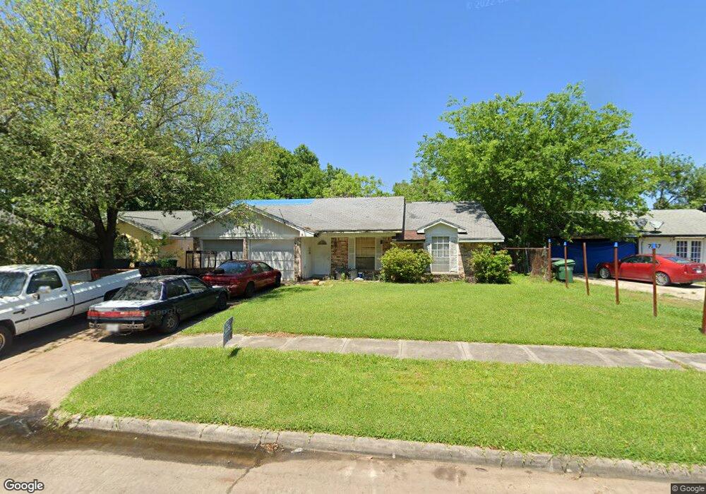 7633 Navasota St, Houston, TX 77016 - photo 1