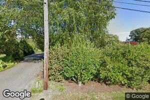 720 3rd Beach Rd, Middletown, RI 02842