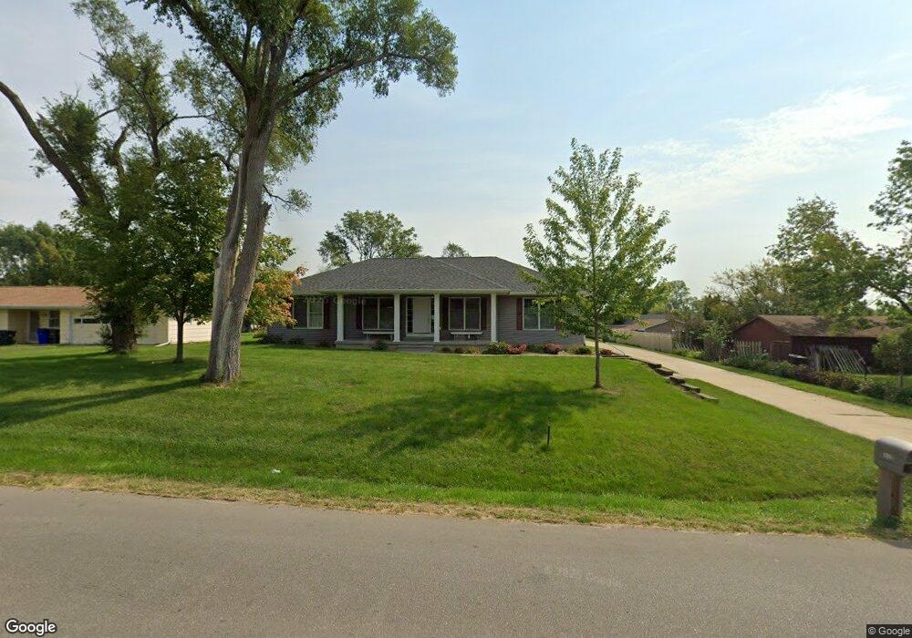 1129 Wiley Blvd NW, Cedar Rapids, IA 52405 - photo 1