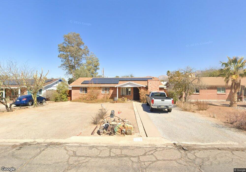 927 E Weymouth St, Tucson, AZ 85719 - photo 1