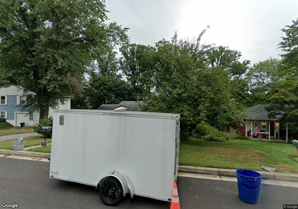 8735 Littlewood Rd, Parkville, MD 21234 - photo 1