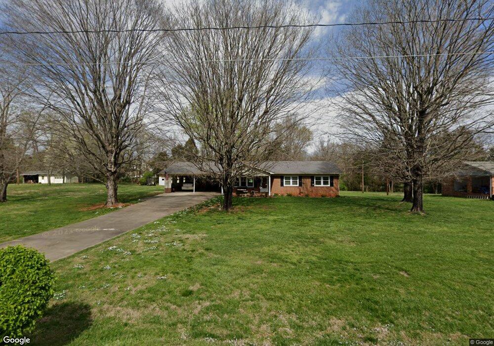 131 Viewmont Ct, Statesville, NC 28625 - photo 1