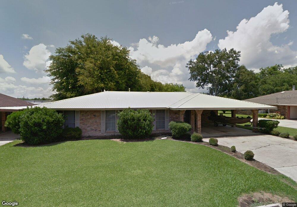 1608 S Gibbs Ln, New Iberia, LA 70560 - photo 1