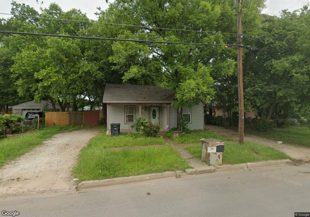 404 N Wilhite St, Cleburne, TX 76031 - photo 1