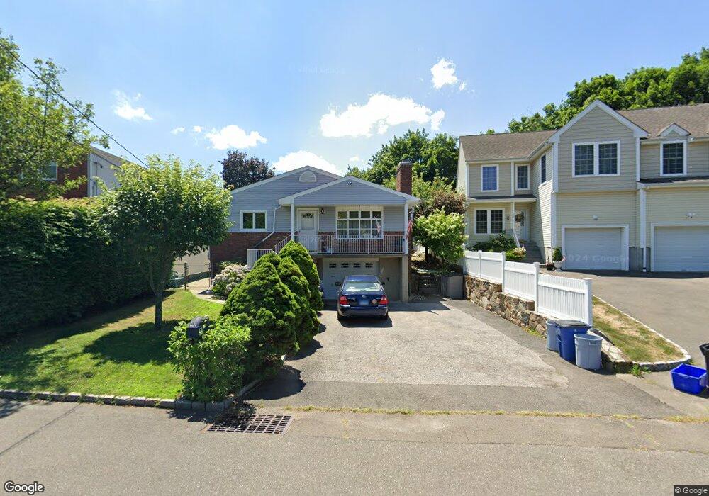 14 Rippowam Rd unit 1a, Greenwich, CT 06807 - photo 1