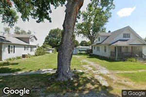 417 NW 3rd St, Hardin, MO 64035