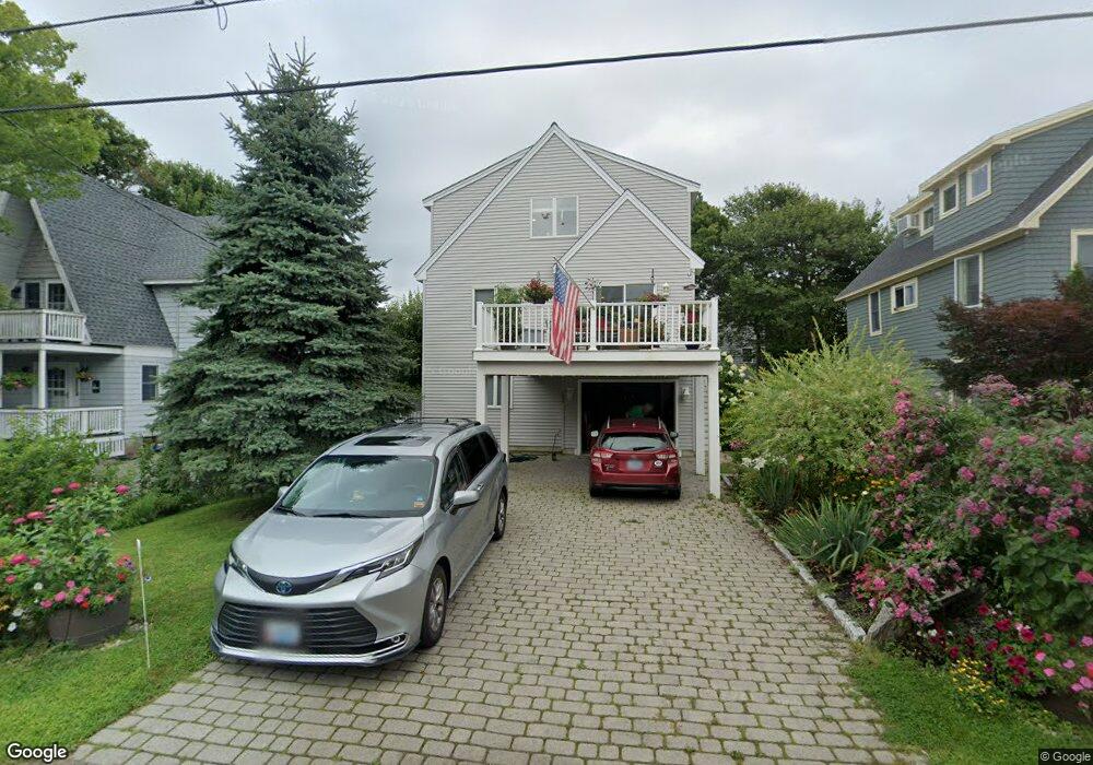 142 S Tibbetts Ave, Wells, ME 04090 - photo 1