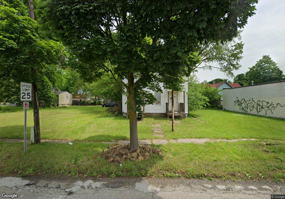 1113 Ann Arbor St, Flint, MI 48503 - photo 1
