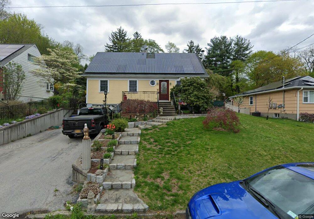 38 Pershing Ave, Ossining, NY 10562 - photo 1