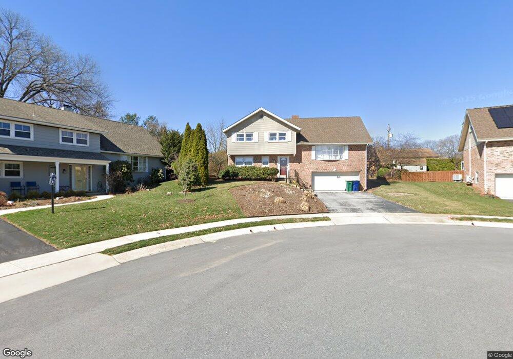 1311 Scott Ct, Reading, PA 19609 - photo 1