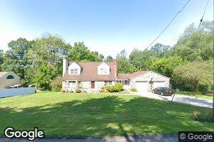72 Valley View Rd, Lafayette, NJ 07848