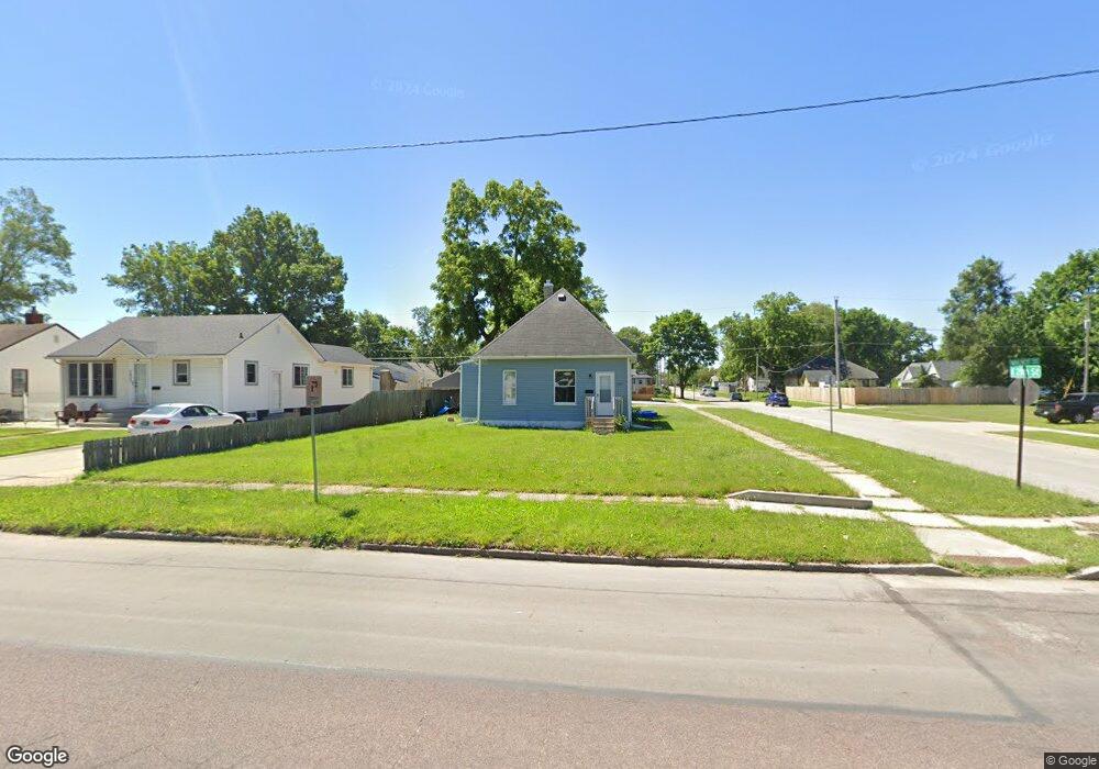 2801 E Walnut St, Des Moines, IA 50317 - photo 1