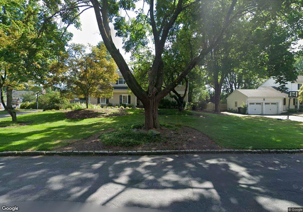 14 Tiffany Dr, Livingston, NJ 07039 - photo 1