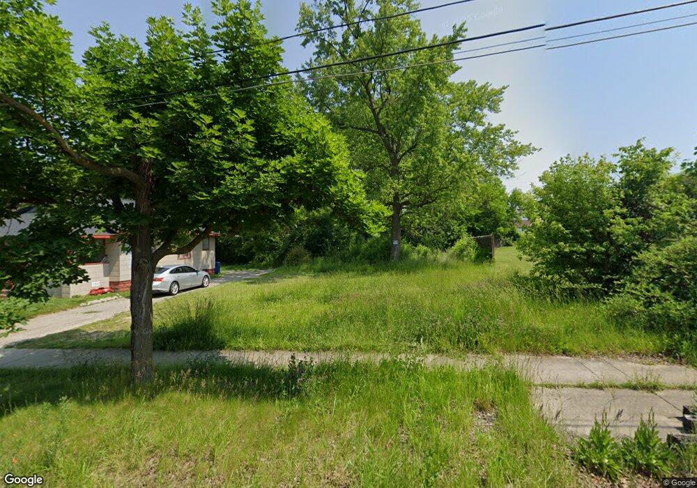 2608 Flushing Rd, Flint, MI 48504 - photo 1