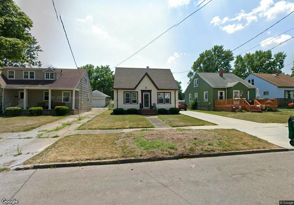 1335 Maple Ave, Niagara Falls, NY 14305 - photo 1