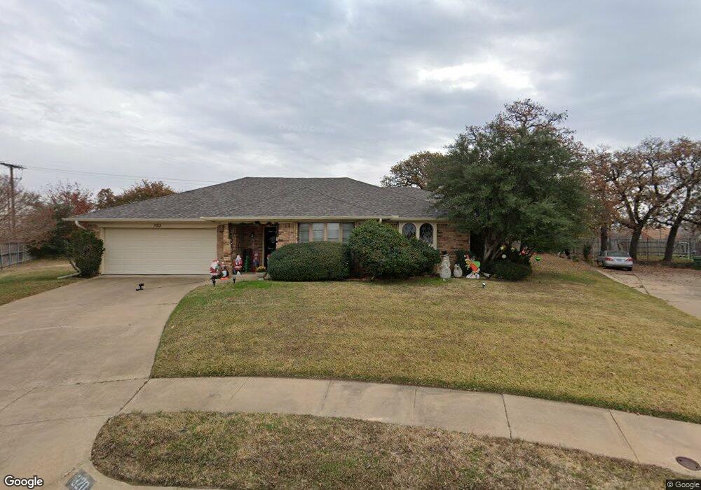 320 Norfolk Ct, Bedford, TX 76021 - photo 1