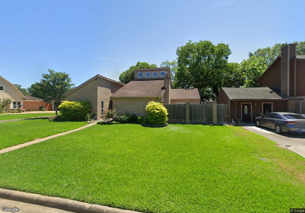 5467 Apple Blossom Ln, Friendswood, TX 77546 - photo 1