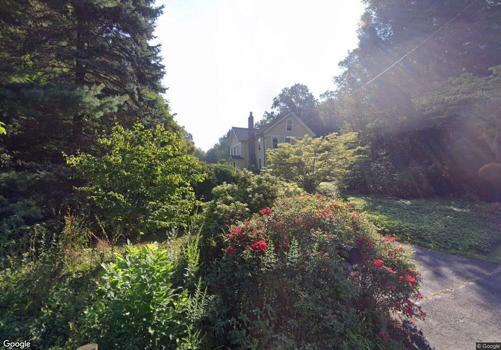 2032 Burr St, Fairfield, CT 06824 - photo 1