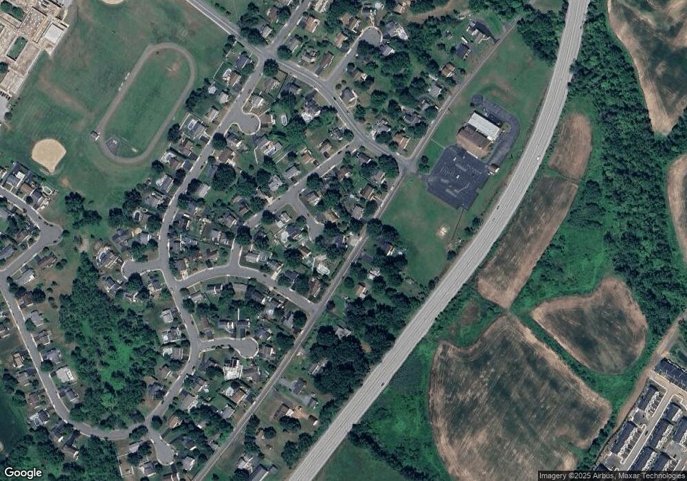 26 Lincoln Ct, Boyertown, PA 19512 - photo 1