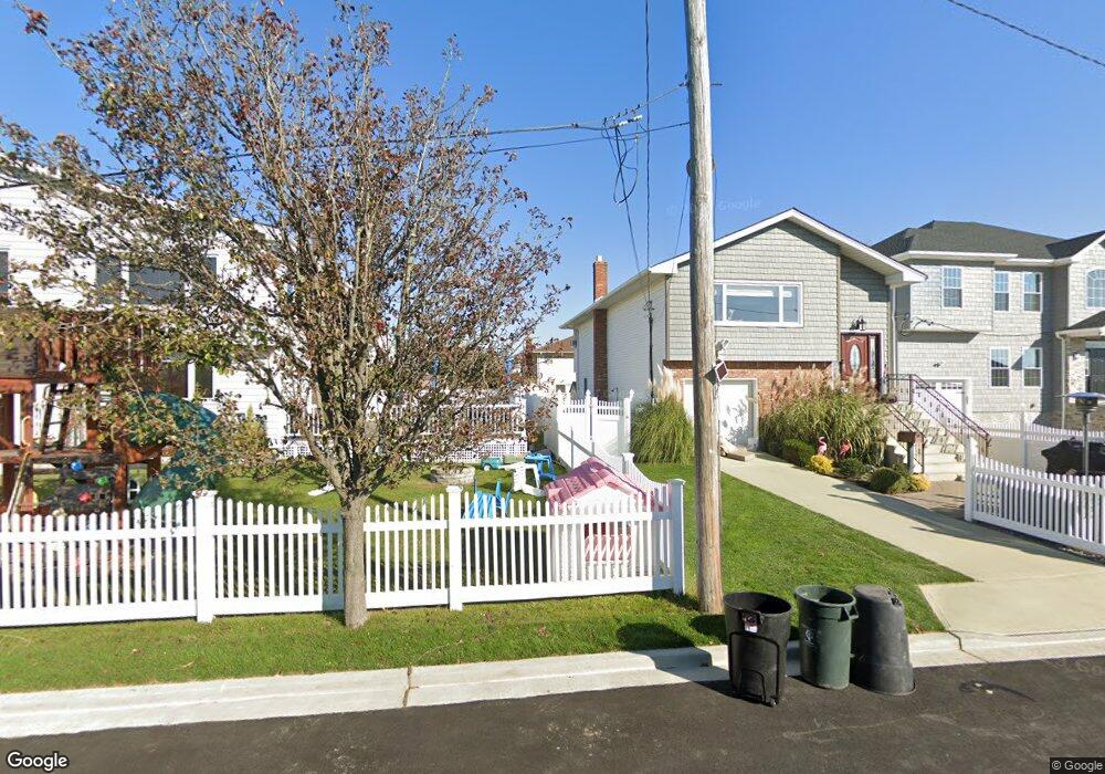 127 N Atlantic Place, Island Park, NY 11558 - photo 1